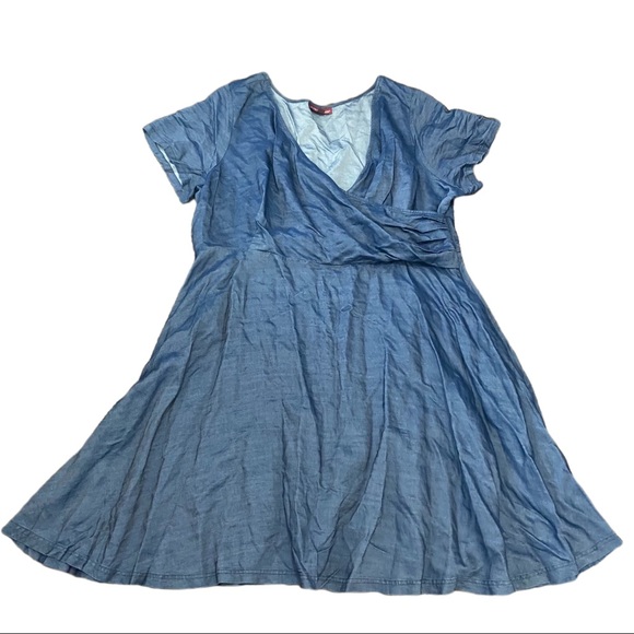 Jessica London Dresses & Skirts - Jessica London Blue Vintage Boho Y2K V-Neck Chambray Fit & Flare Dress